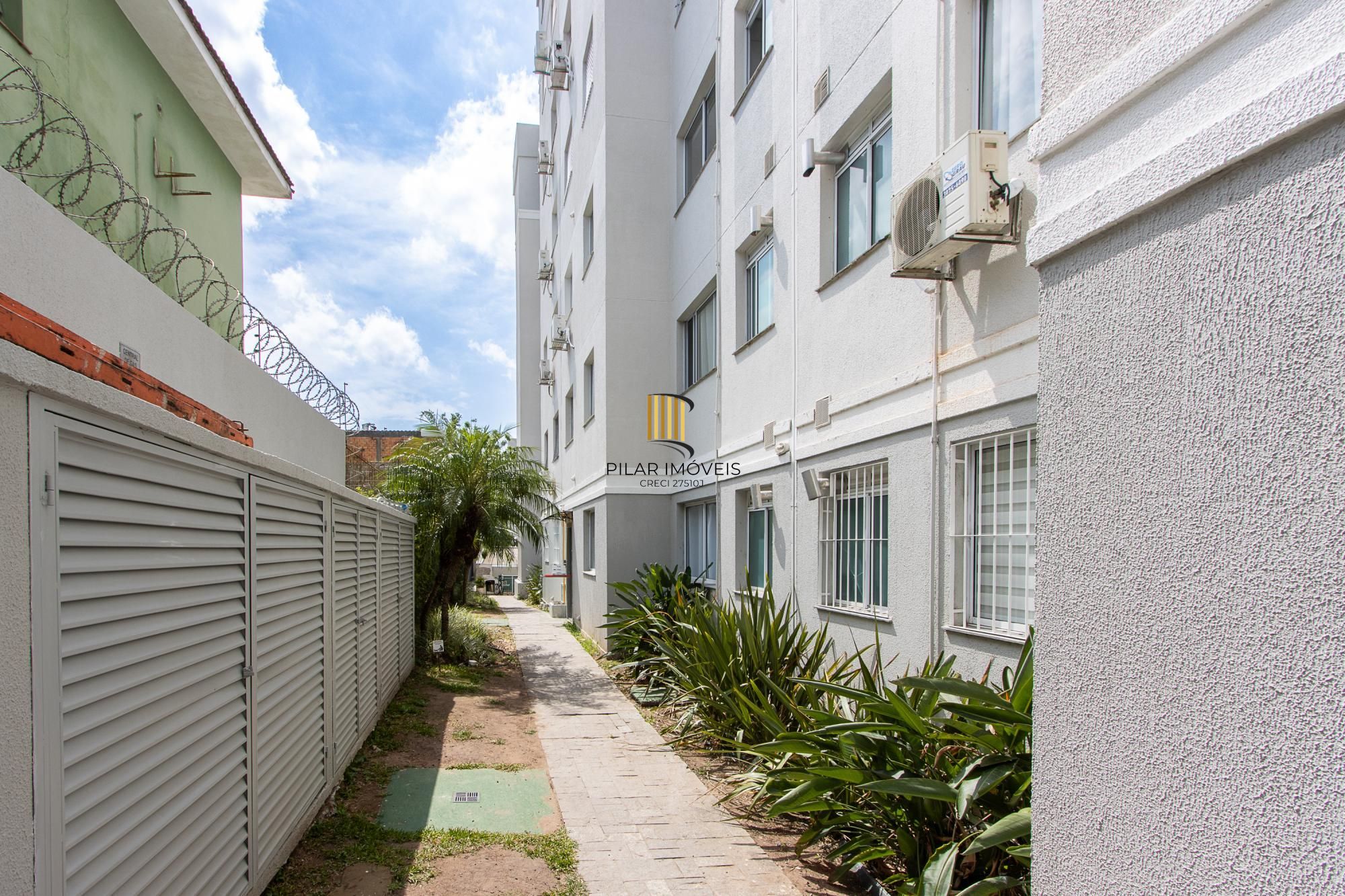 Apartamento Semimobiliado de 2 Quartos na Glória, Porto Alegre