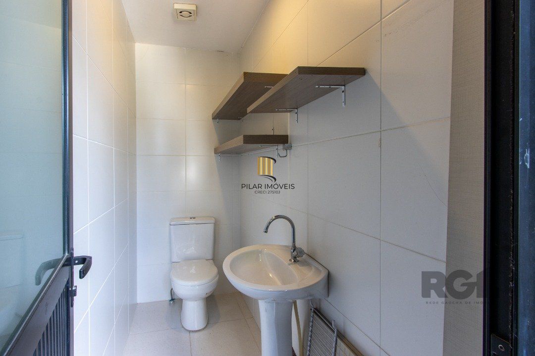 **Apartamento Residencial com 3 Quartos e 3 Banheiros em Camaquã, Porto Alegre, RS**