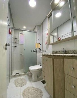 Apartamento 2 dormitórios com suíte e 2 vagas no Menino Deus