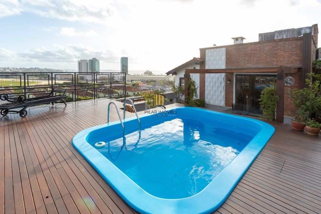 Cobertura para Venda - 234.17m², 3 dormitórios, sendo 1 suites, 2 vagas - Cristal