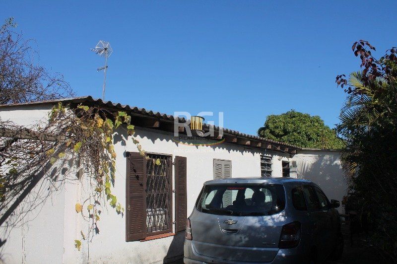 Casa para Venda - 220m², 4 dormitórios, 9 vagas - Cristal