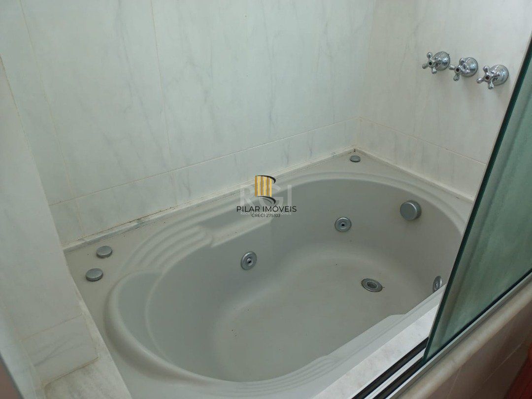 Apartamento para Venda - 138.79m², 3 dormitórios, sendo 1 suites, 2 vagas - Bela Vista