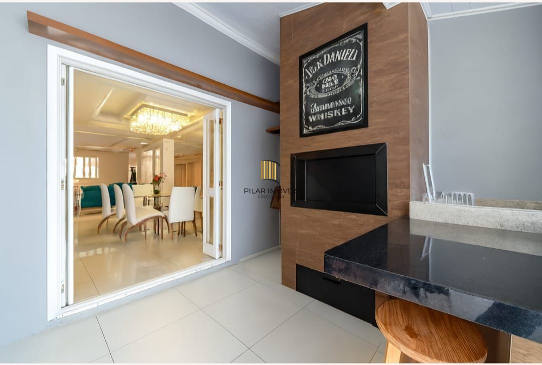 Casa sobrado, 3 quartos, 1 suite, 3 banheiros, 3 vagas em Ipanema