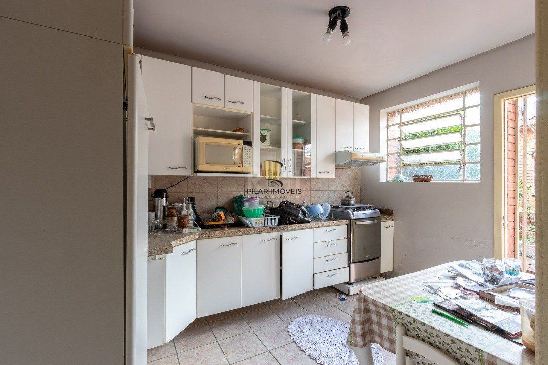 Casa para Venda - 118m², 2 dormitórios, 2 vagas - Medianeira