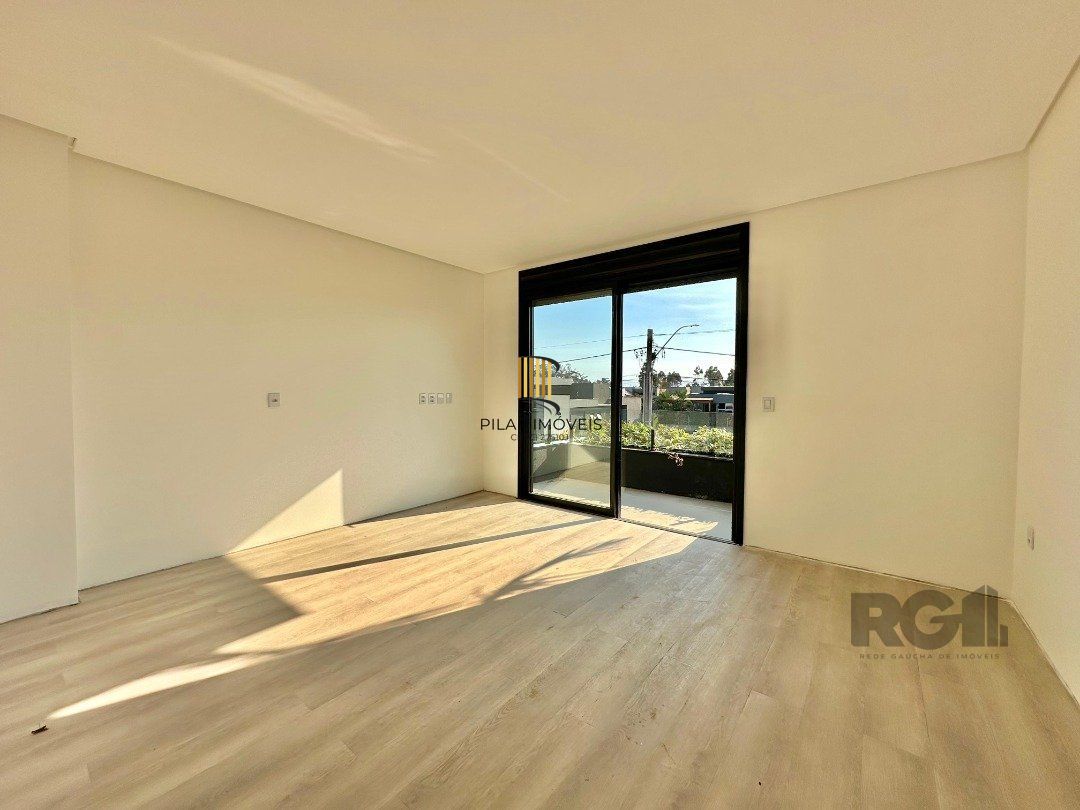 Casa de Condomínio 3 dormitórios no bairro Dubai