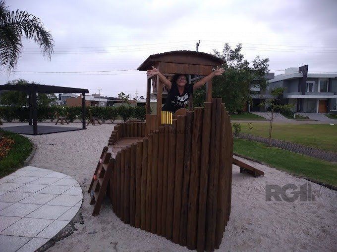Casa de Condomínio 5 dormitórios no bairro Capão Ilhas Resort
