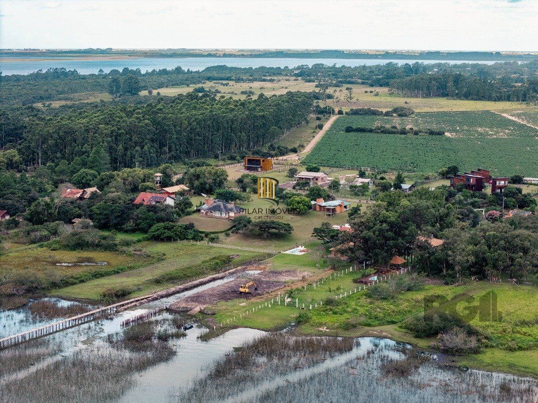 Casa de Condomínio 3 dormitórios no bairro Palmital