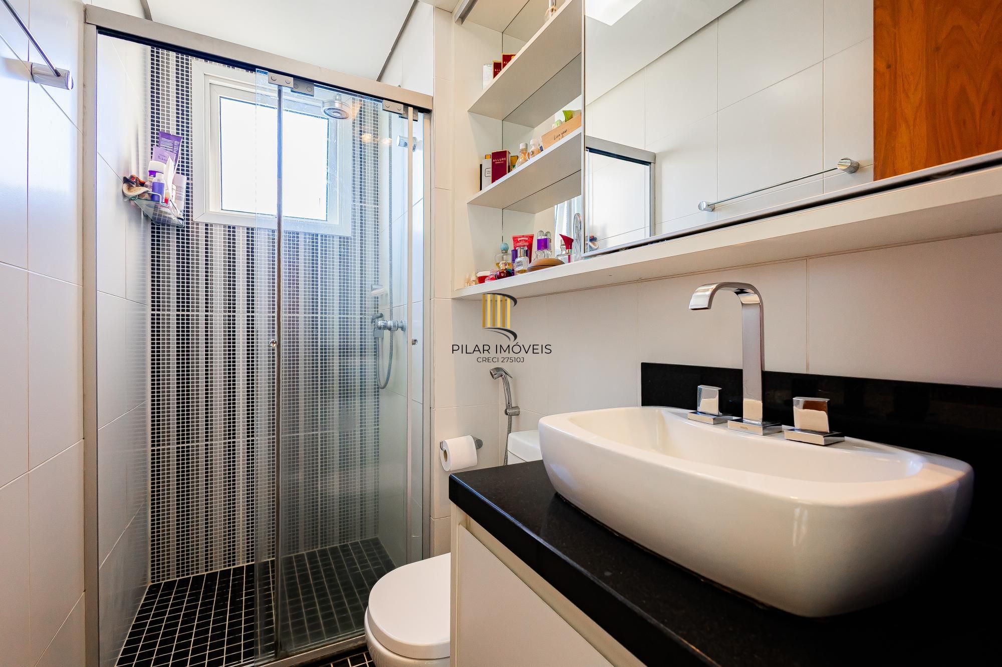 Apartamento de 97m² privativos com 3 dormitórios e 2 vagas