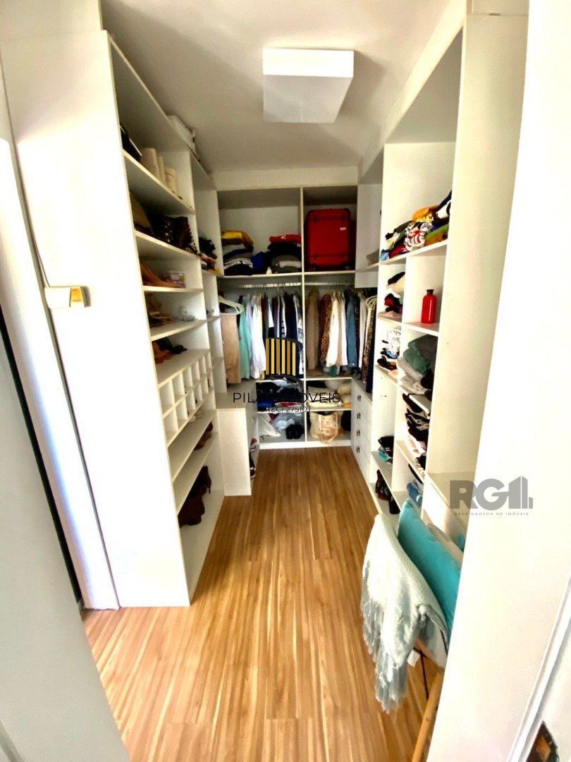 Casa 3 dormitórios no bairro Aberta dos Morros