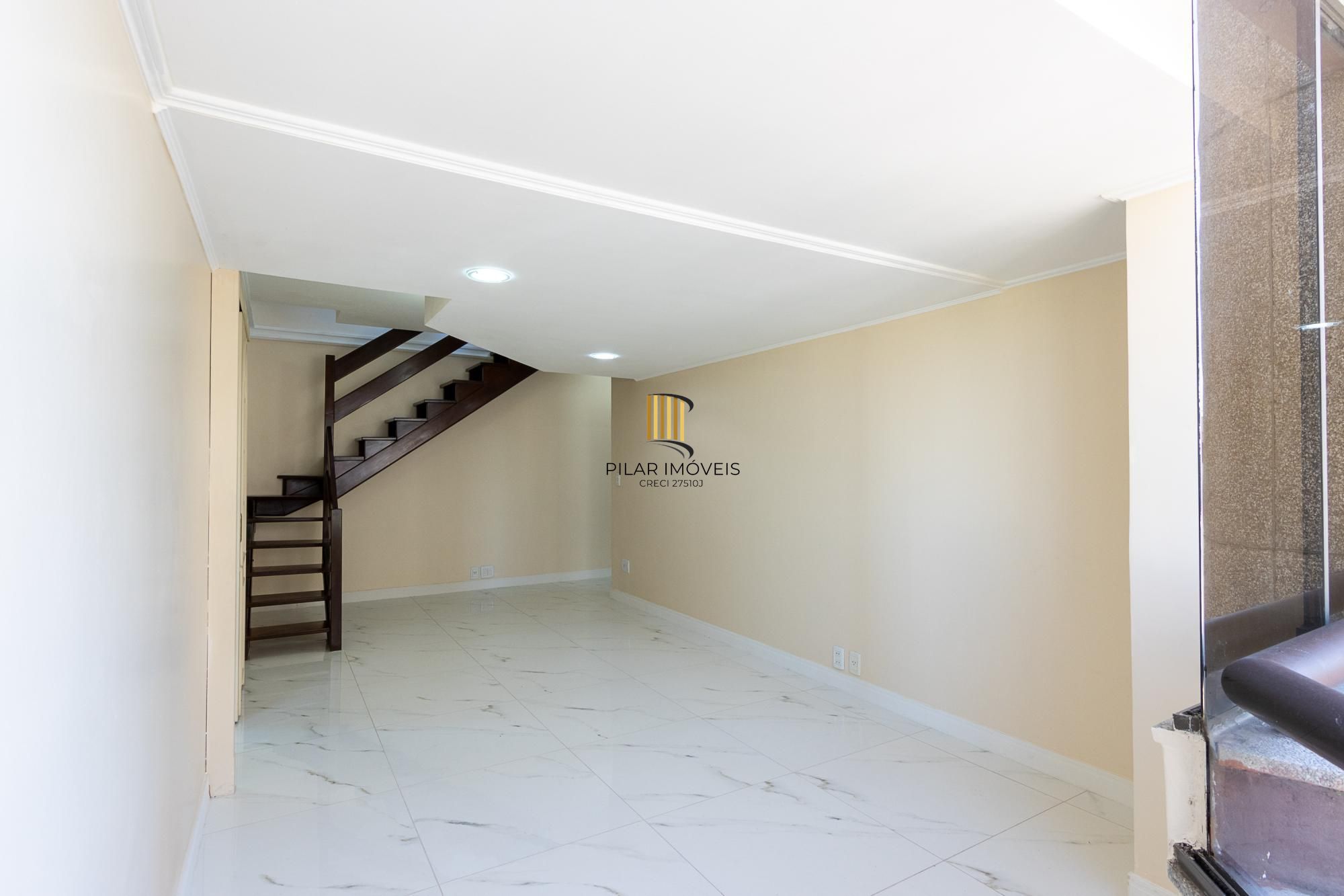 Cobertura 3 dormitórios no bairro Cavalhada