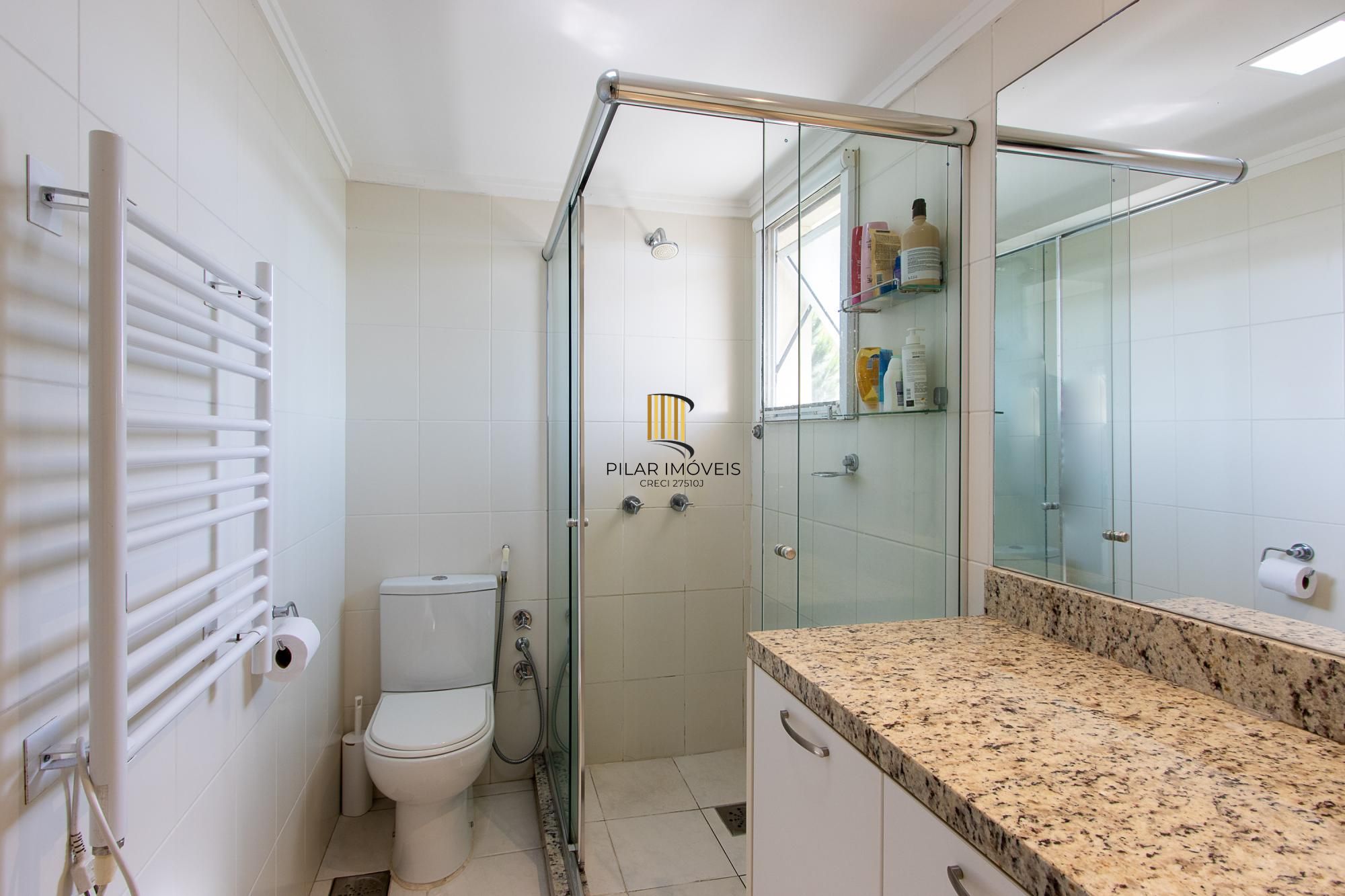 Casa condomínio | 3 dormitórios | 1 Suíte | 240,82 Privativos | 2 Vagas | Bairro Teresópolis