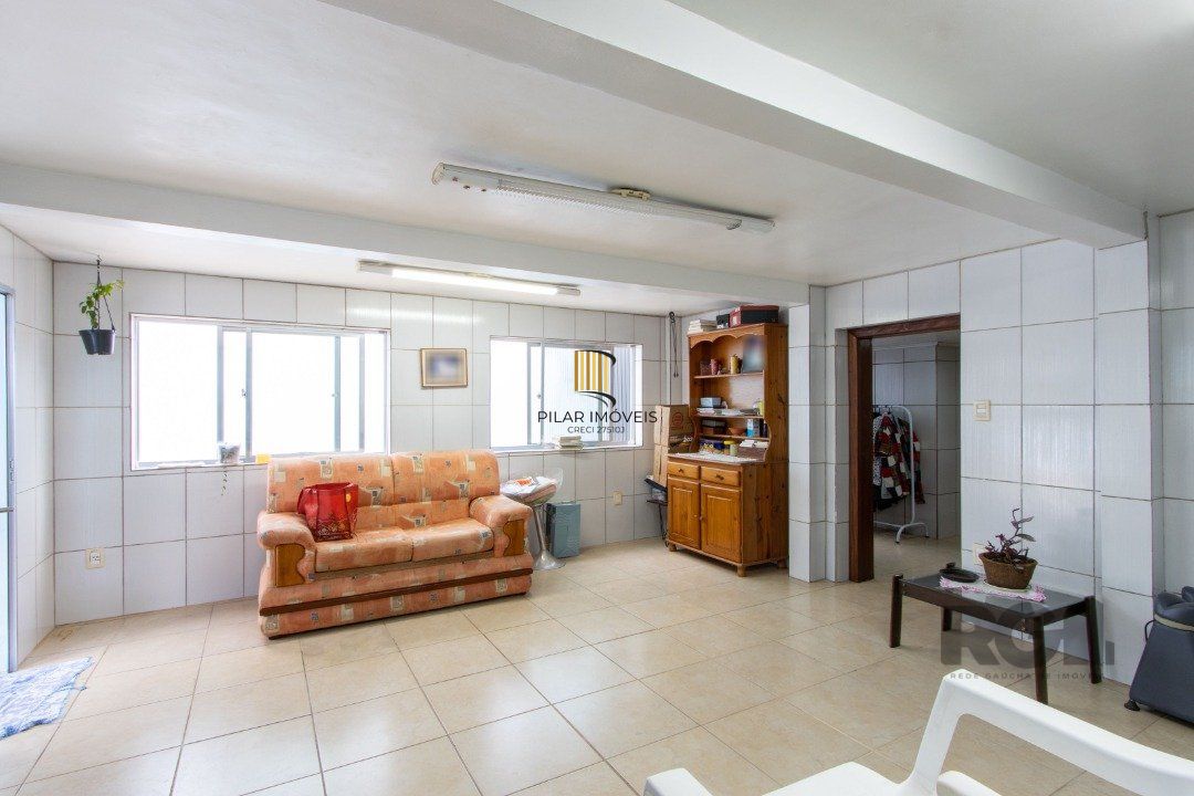 Casa 2 Dormitório(s) Bairro Cavalhada