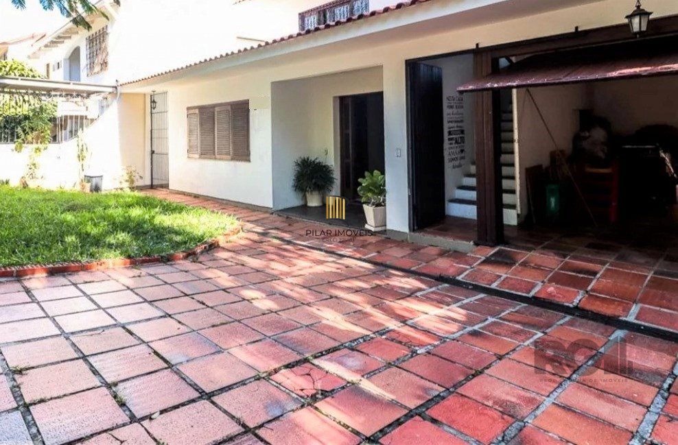 casa, 6 quartos, 1 suíte, 3 vagas, 352,38m2 privativos, bairro Santa Tereza