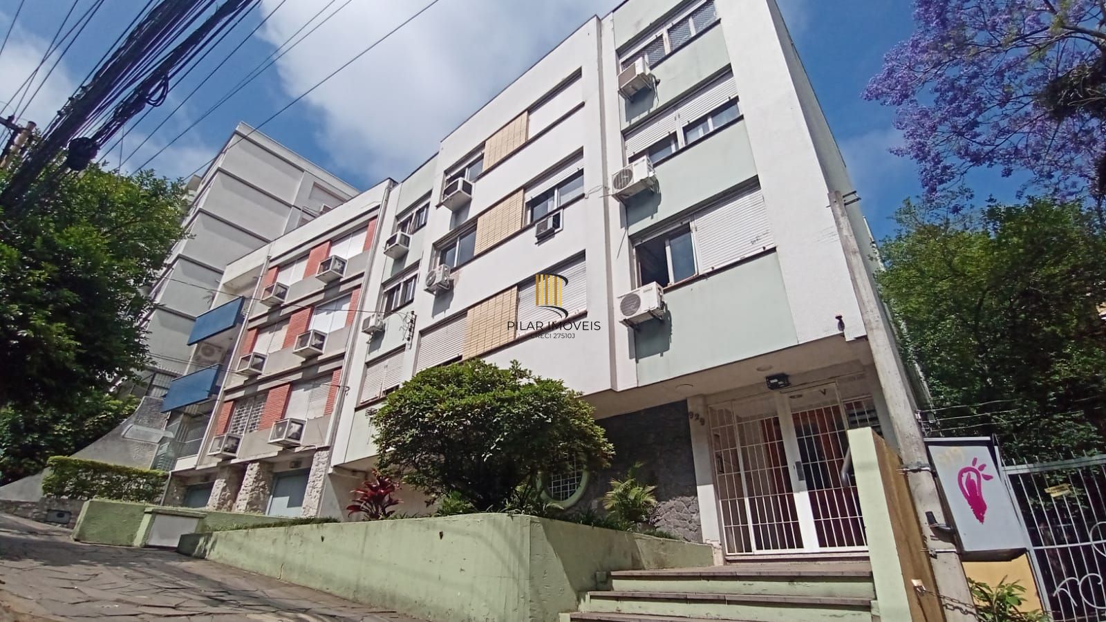 Apartamento com 3 dormitórios no bairro Independência - Pilar Imóveis