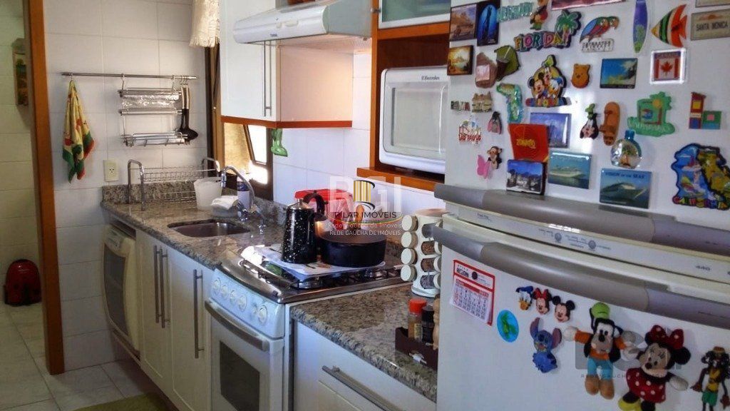 Apartamento para Venda - 90m², 3 dormitórios, sendo 1 suites, 1 vaga - Passo da Areia