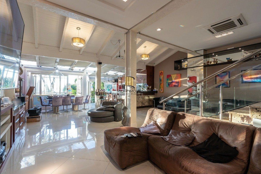 Casa Condominio para Venda - 381.1m², 4 dormitórios, sendo 2 suites, 4 vagas - Santa Tereza