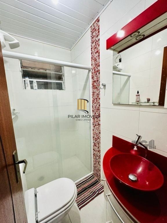 Casa 2 dormitórios no bairro Parque Florido