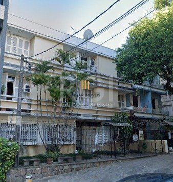 Apartamento para Venda - 77m², 3 dormitórios, Petrópolis