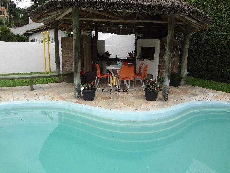 Casa para Venda - 268m², 3 dormitórios, sendo 1 suites, Jardim Isabel