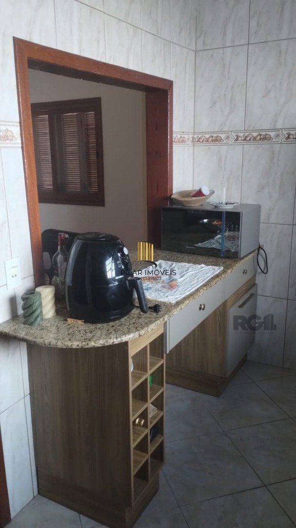 Casa para Venda - 250m², 2 dormitórios, 4 vagas - Lageado