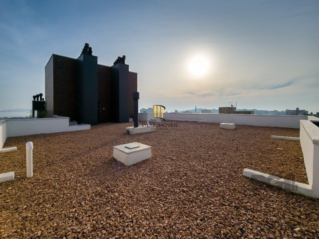 Apartamento com 145m² e 3 dormitórios no bairro Tristeza em PORTO ALEGRE para Comprar