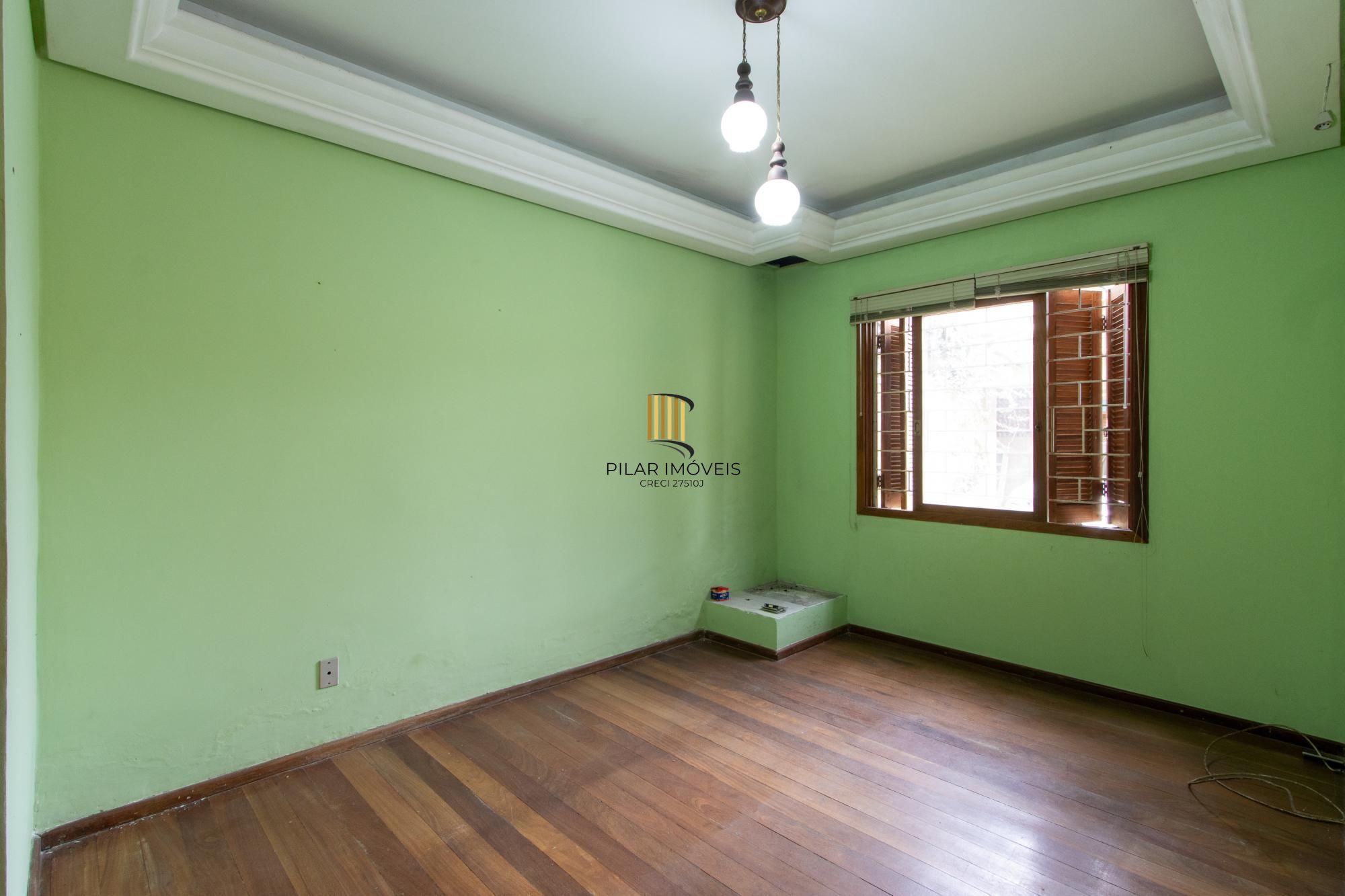 Casa de Condomínio 3 dormitórios no bairro Ipanema