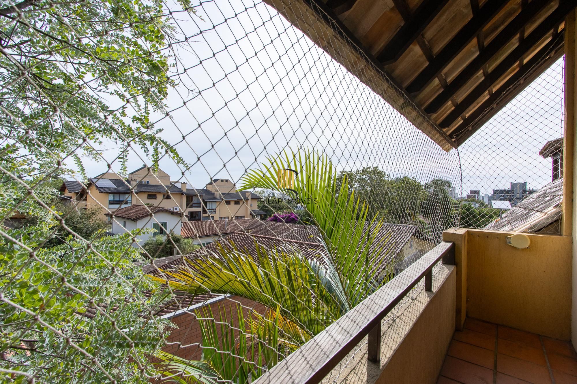 Casa em Condomínio no bairro Tristeza