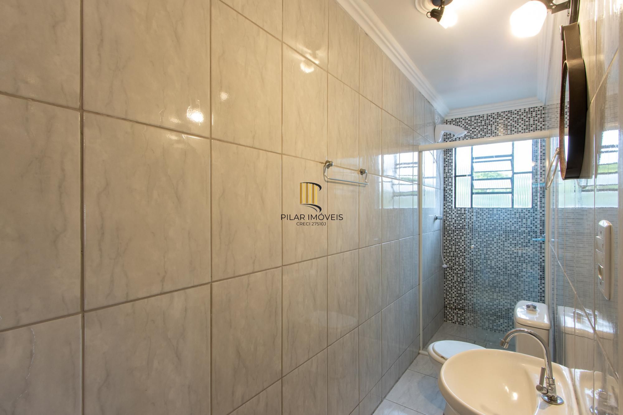 Casa 6 dormitórios no bairro Santa Tereza