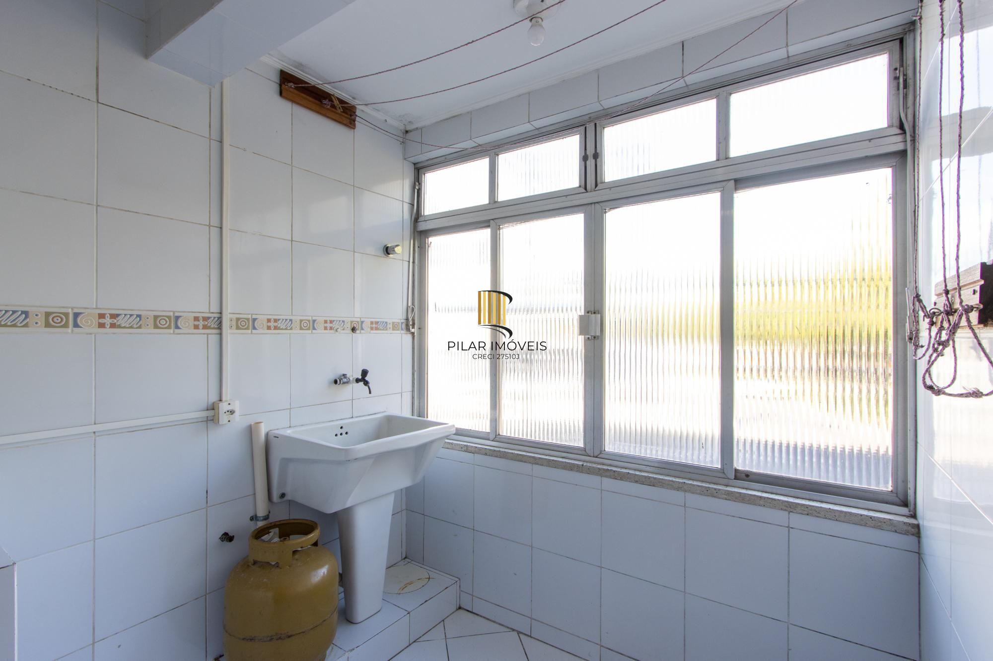 Apartamento para Venda - 65.77m², 2 dormitórios, 1 vaga - Cristal