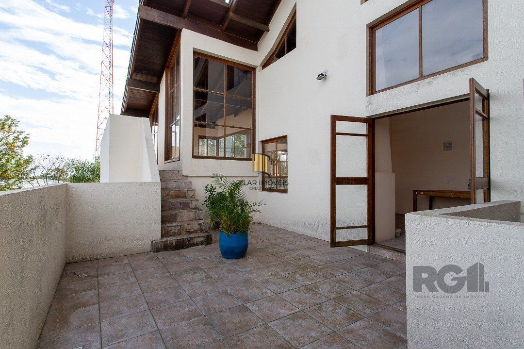 Prédio Comercial no bairro Pedra Redonda