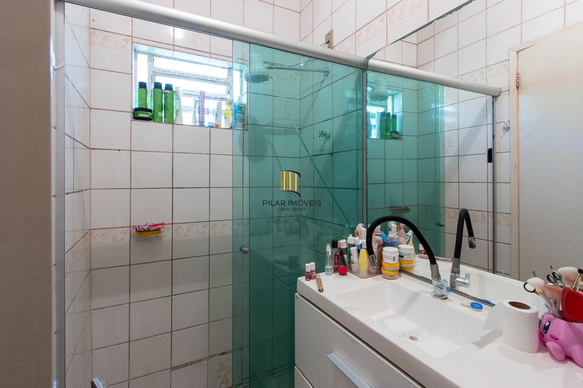 Casa 3 dormitórios no bairro Pitinga