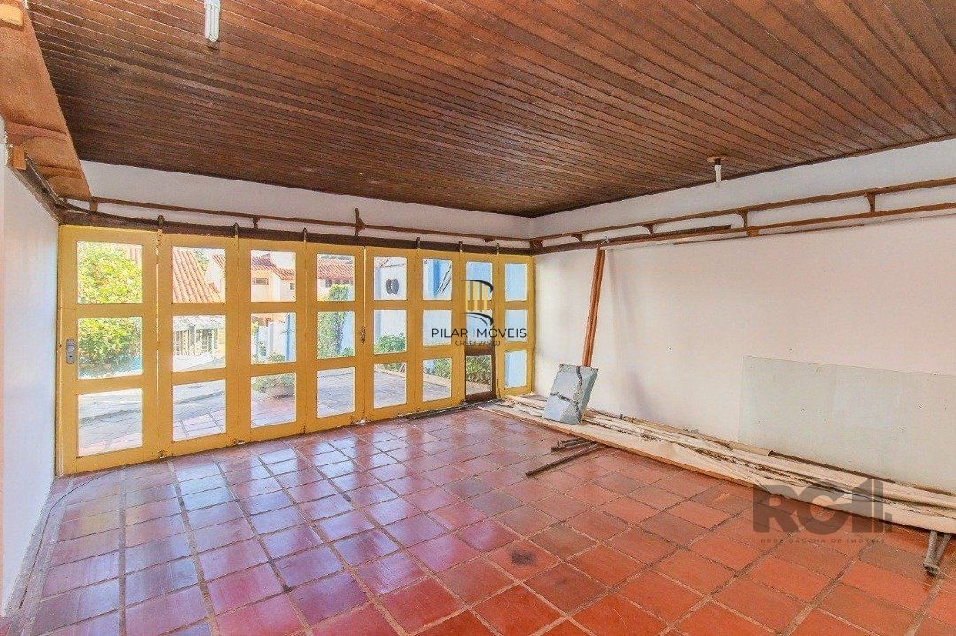 Casa, 200m², 3 dormitórios, bairro Cristal