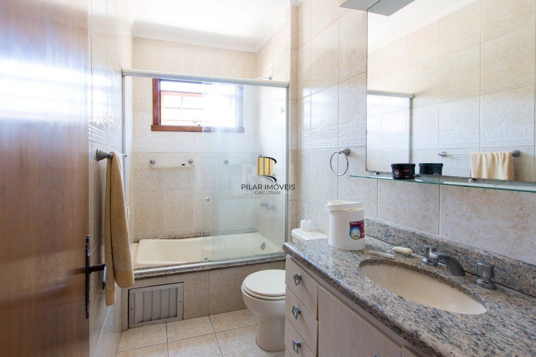Casa para Venda - 204.75m², 3 dormitórios, sendo 1 suites, 3 vagas - Ipanema