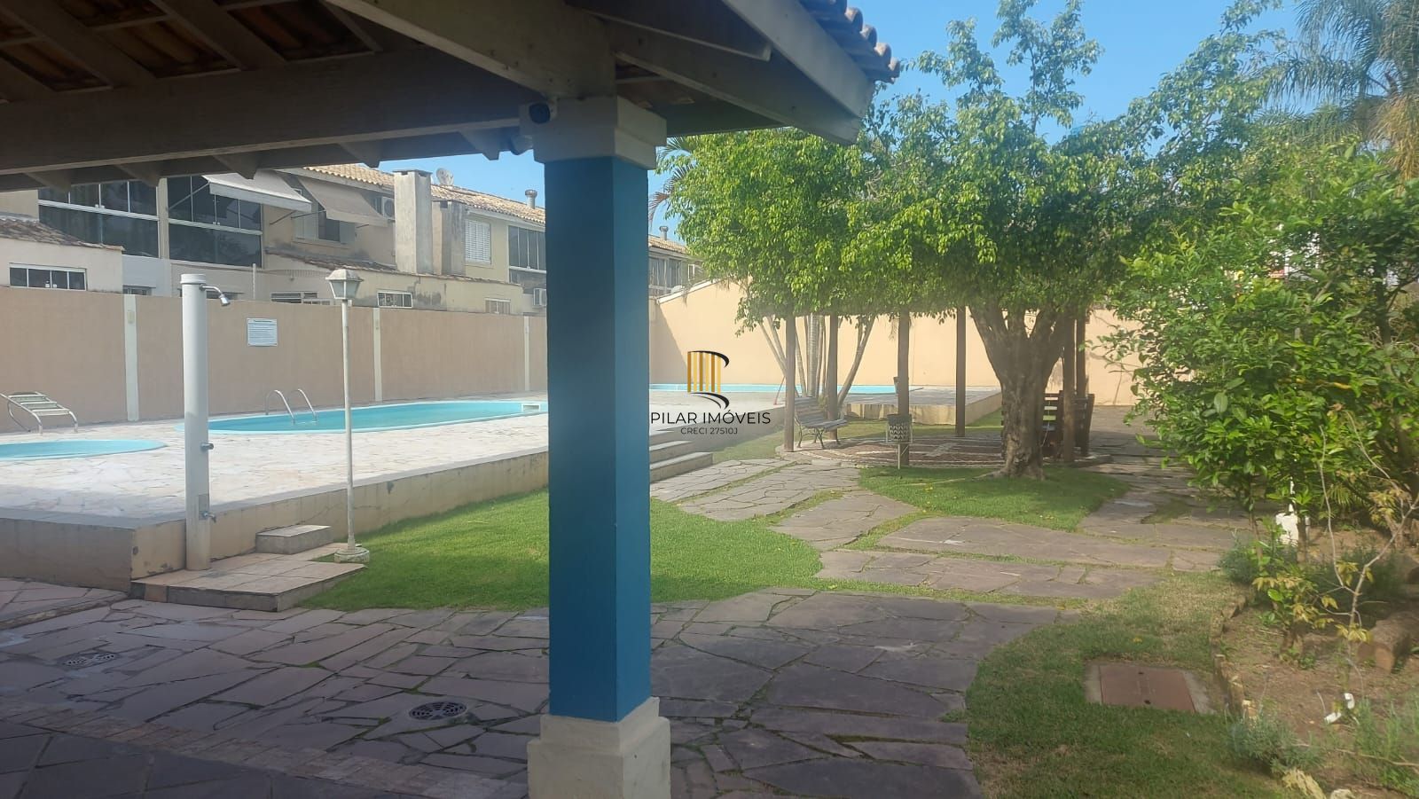 Oportunidade! Casa com 4 dormitórios no bairro Humaitá!!!