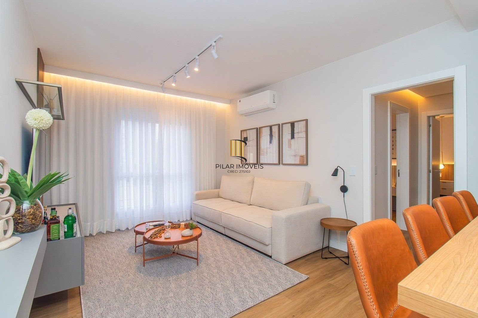 Apartamento mobiliado e reformado no Passo da Areia