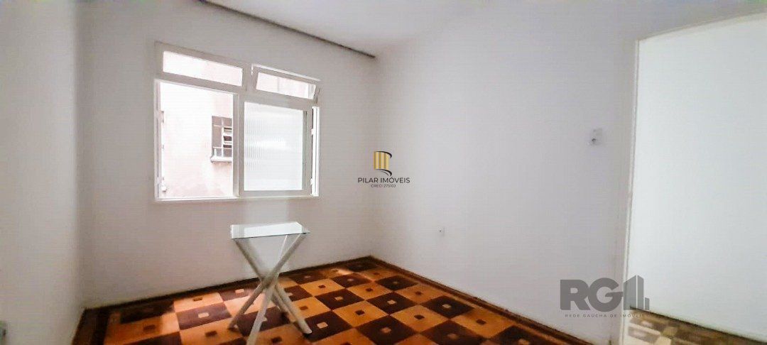 Apartamento de 3 dormitórios no Centro Histórico em Porto Alegre