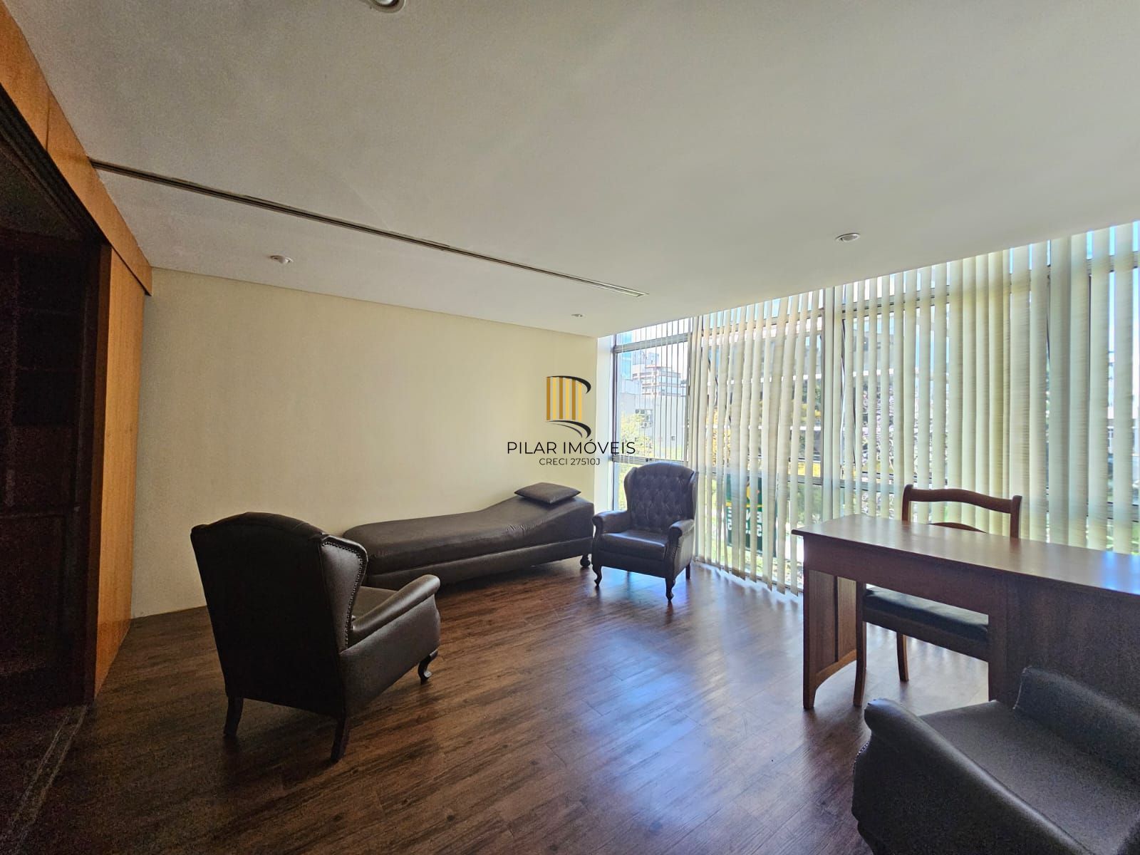 Conjunto comercial no Moinhos de Vento