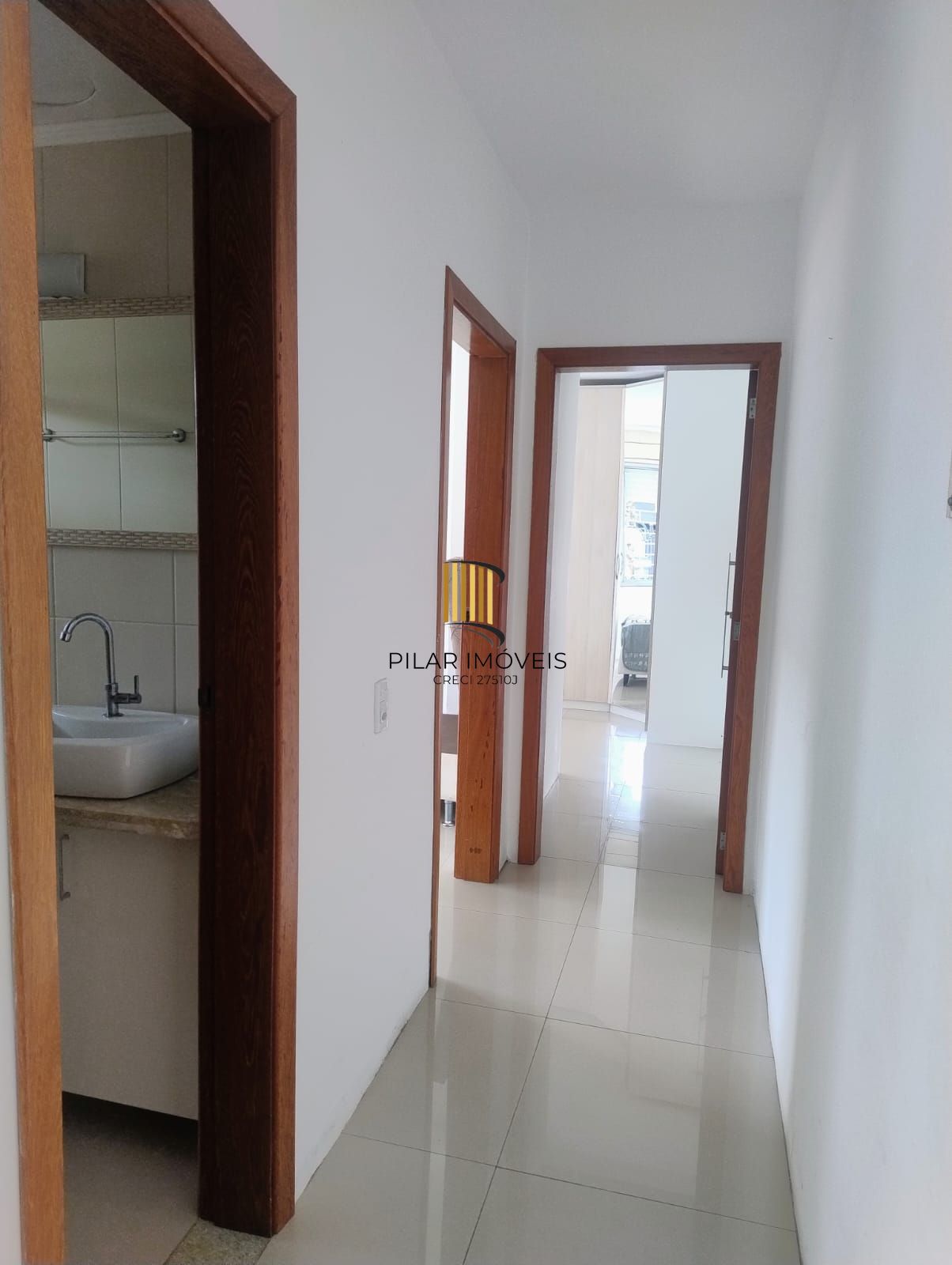 Apartamento 2 dormitórios no bairro Tristeza