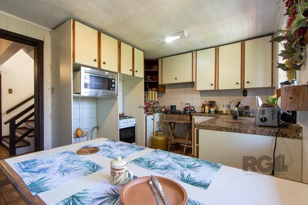 Casa para Venda - 572m², 5 dormitórios, sendo 1 suites, Cavalhada