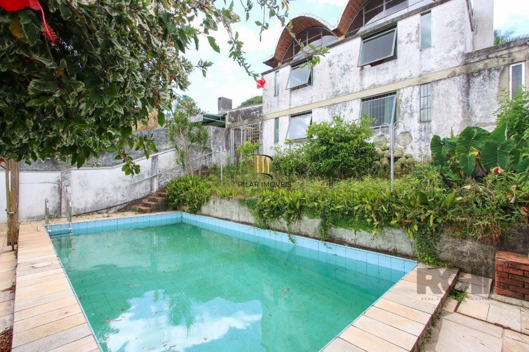 Casa para Venda - 393m², 4 dormitórios, sendo 2 suites, 4 vagas - Ipanema