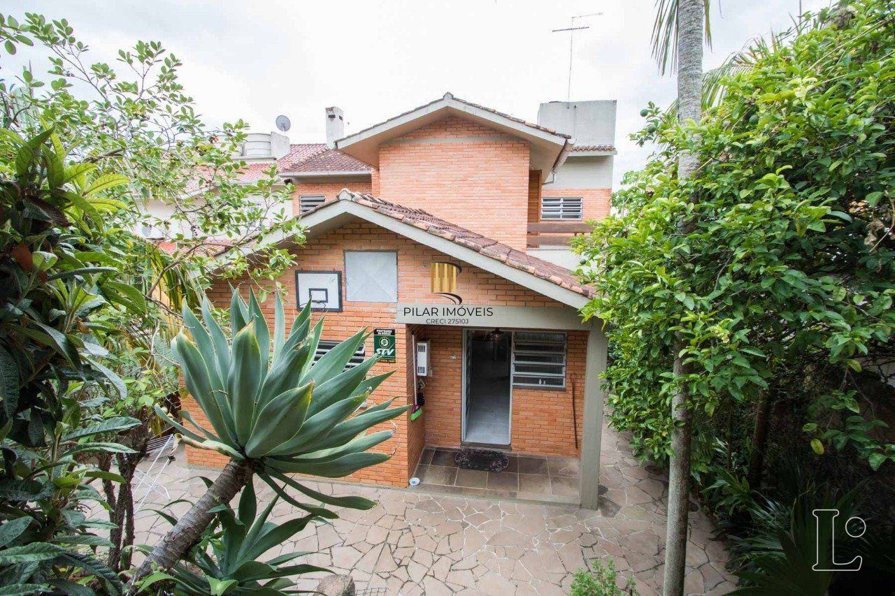 Casa para Venda - 416.89m², 4 dormitórios, sendo 1 suites, 5 vagas - Tristeza
