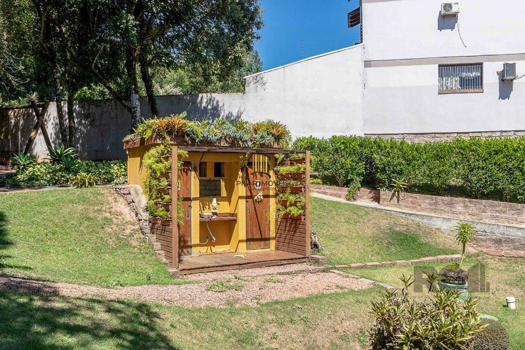 Casa de Condomínio 3 dormitórios no bairro Vila Nova