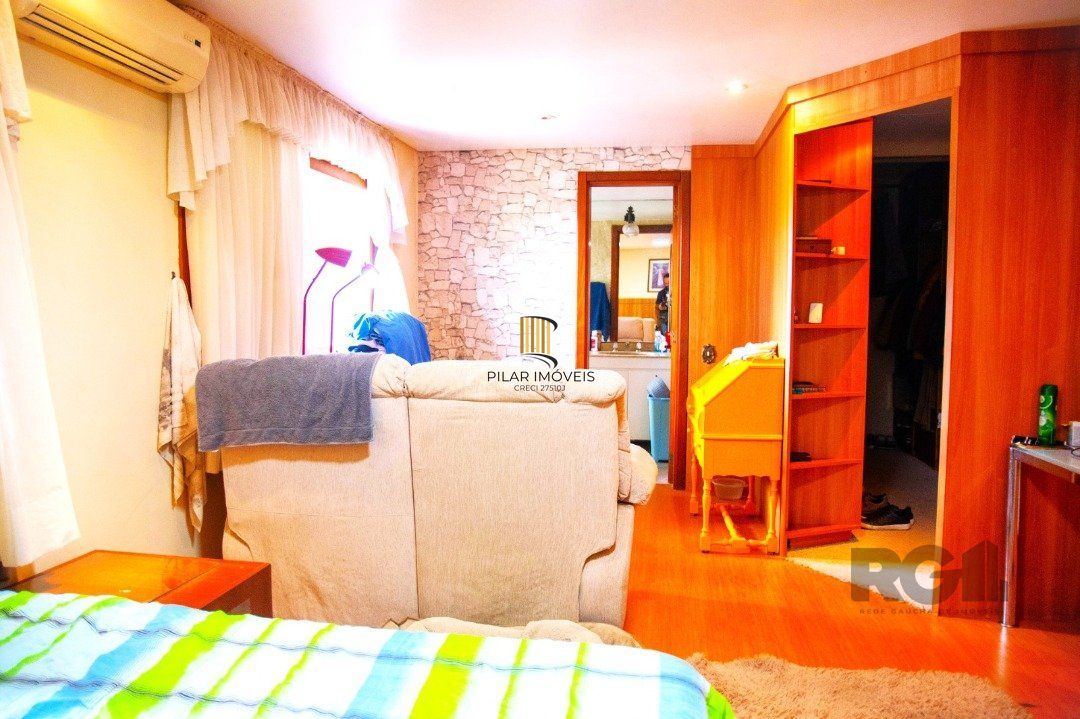 xcelente cobertura, 3 dormitórios, 1 suíte, (atualmente 3, ampliada suíte do casal),