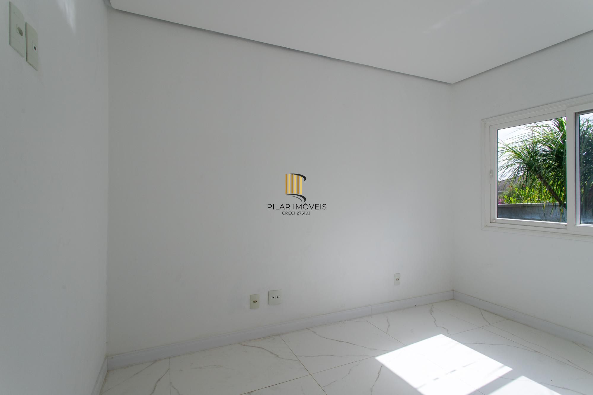 Casa em condomínio no Terra Ville  .Esta casa de alto padrão, dispõe de 4 suítes