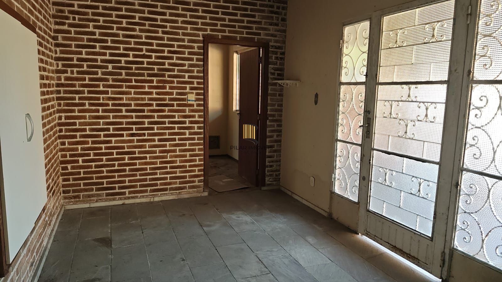 Casa 3 dormitórios no bairro Belém Novo