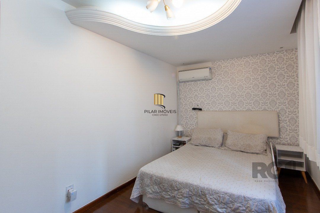 Apartamento 3 dormitórios no bairro Menino Deus
