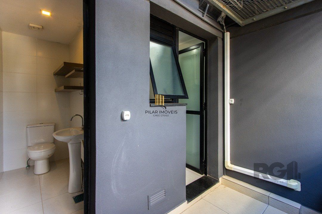 **Apartamento Residencial com 3 Quartos e 3 Banheiros em Camaquã, Porto Alegre, RS**