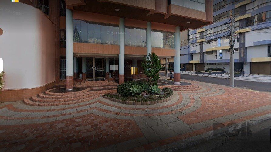 Apartamento no centro a uma quadra do mar! - Pilar Imóveis