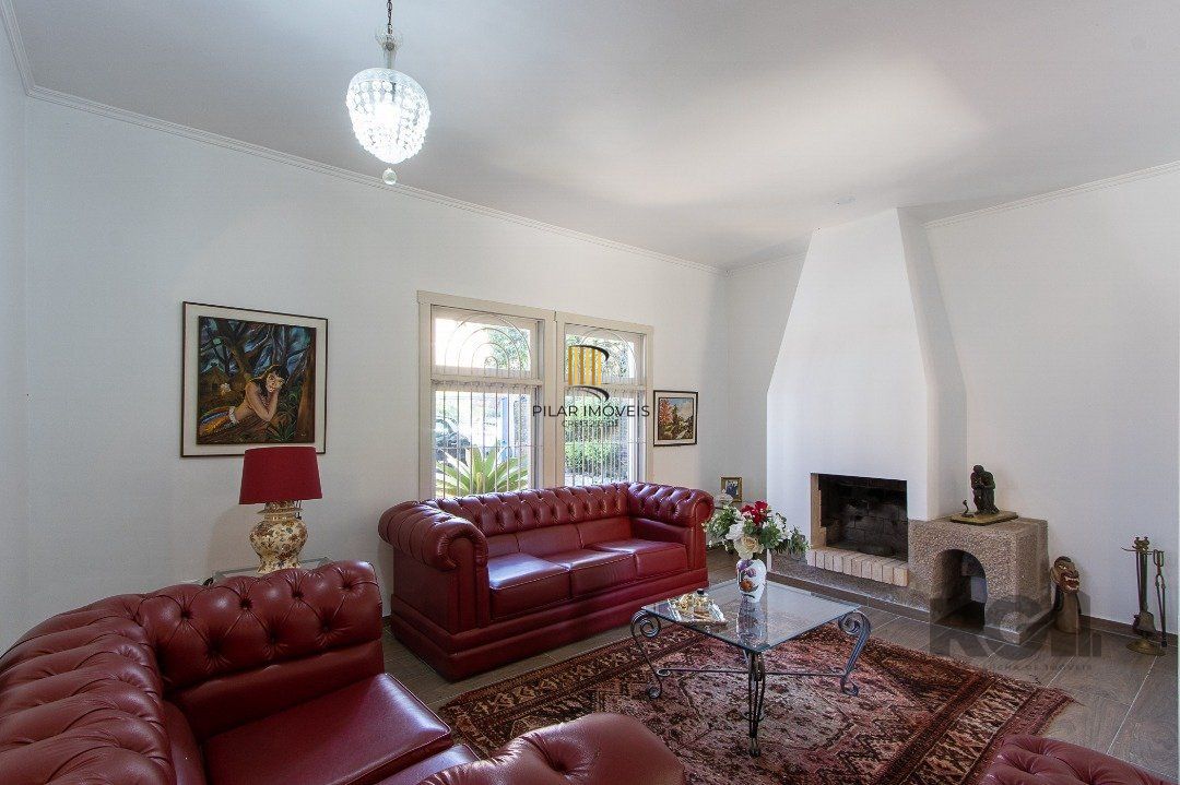 Casa 4 dormitórios no bairro Jardim Isabel