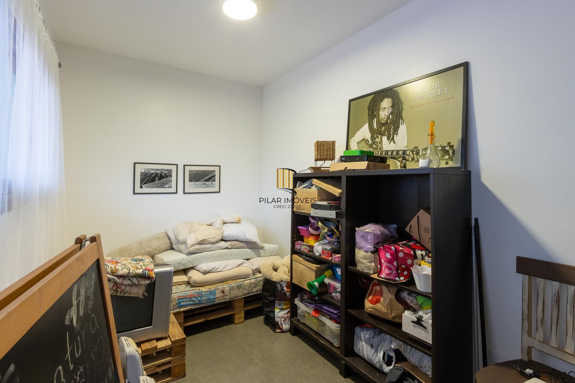 Casa com 6 quartos à venda  bairro Espírito Santo, Porto Alegre.